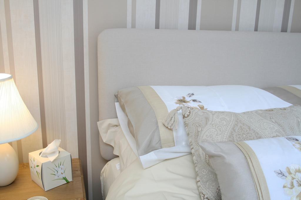 Hanwell House Banbury Room photo